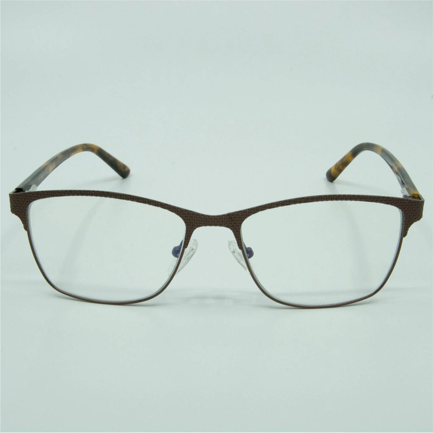 Clipp Glasses Amber barna szemüveg szemből