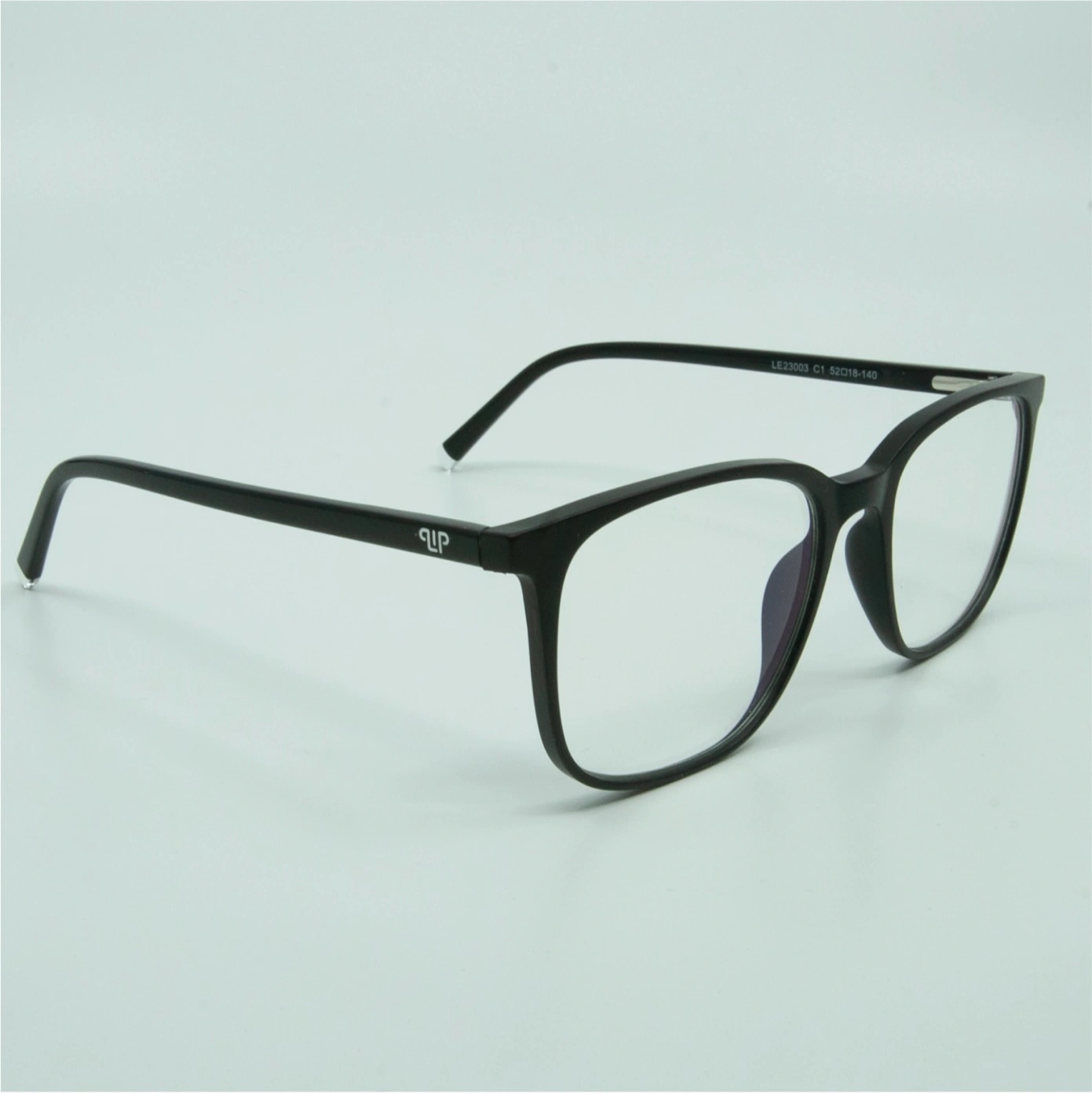 Clipp Glasses focus fekete szemüveg jobbról