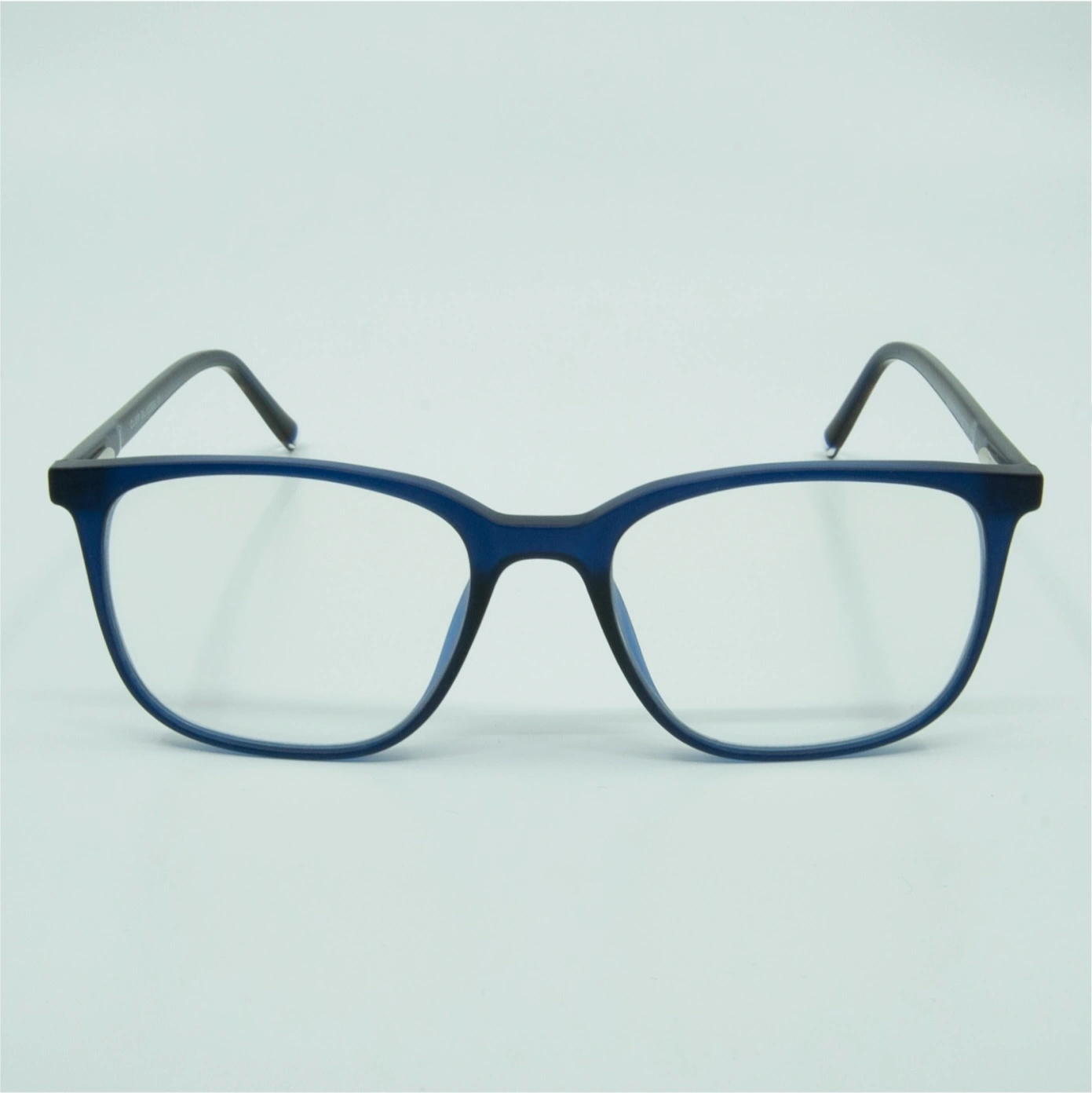 Clipp Glasses focus kék szemüveg szemből