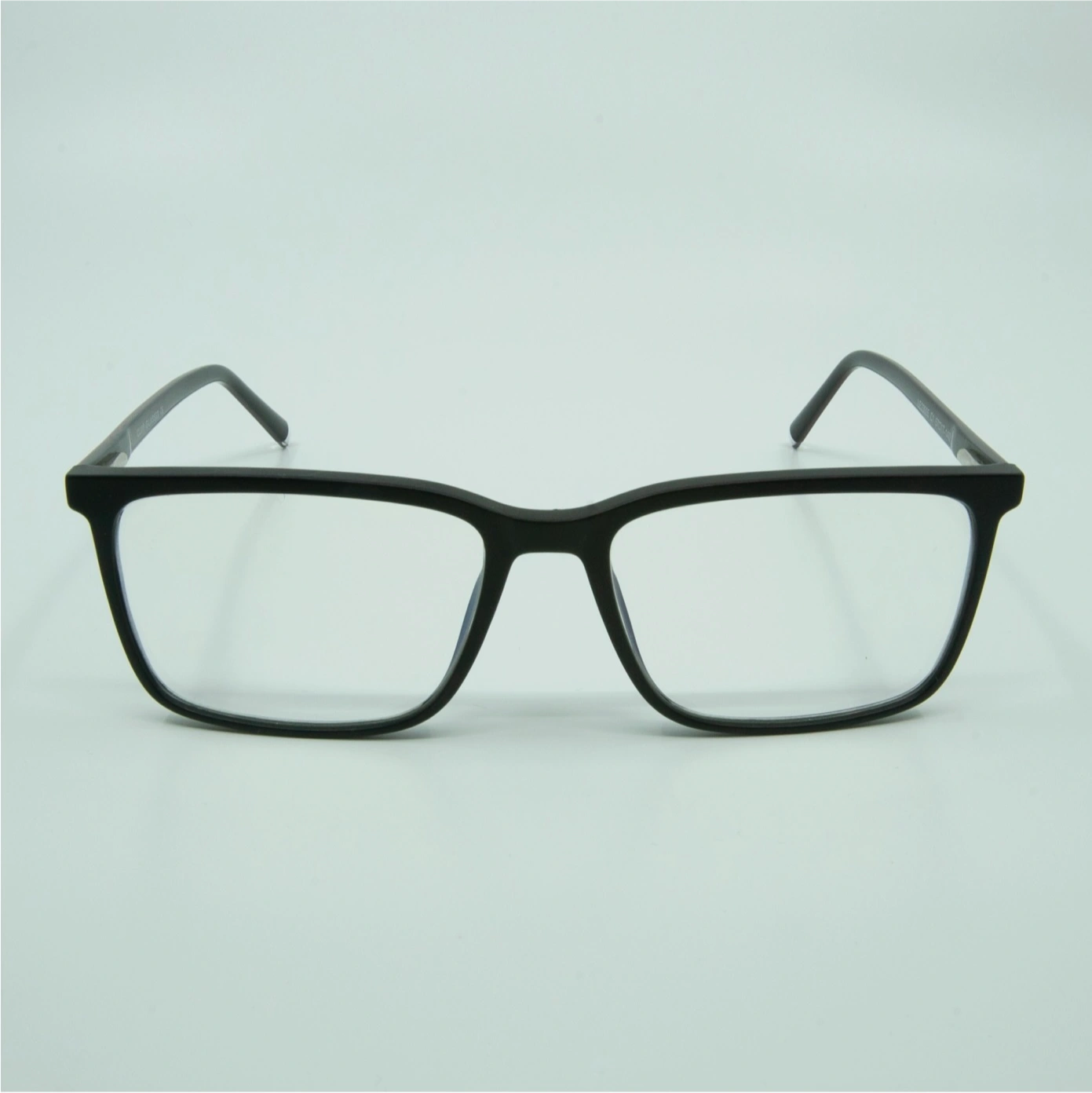Clipp Glasses fekete hale kékfény szűrő szemüveg szemből